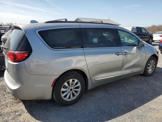 2C4RC1BG1HR660595 - 2017 CHRYSLER PACIFICA TOURING L SILVER photo 3