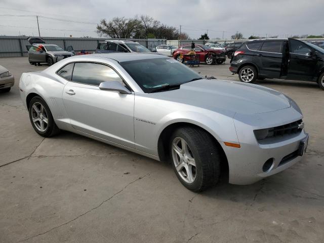 2G1FA1EV1A9207952 - 2010 CHEVROLET CAMARO LS SILVER photo 4