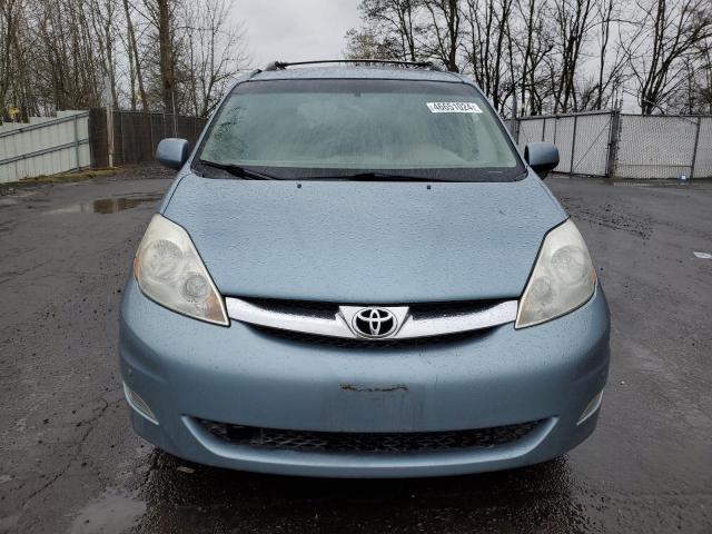 5TDBK22C17S003583 - 2007 TOYOTA SIENNA XLE BLUE photo 5