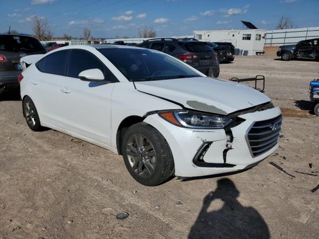 5NPD84LF8JH277811 - 2018 HYUNDAI ELANTRA SEL WHITE photo 4