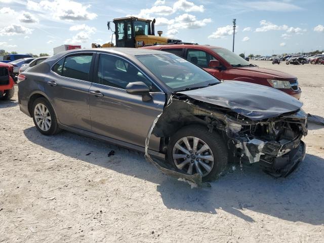 4T1B11HK3KU287522 - 2019 TOYOTA CAMRY L GRAY photo 4