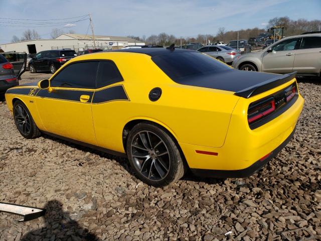 2C3CDZFJ7KH508751 - 2019 DODGE CHALLENGER R/T SCAT PACK YELLOW photo 2