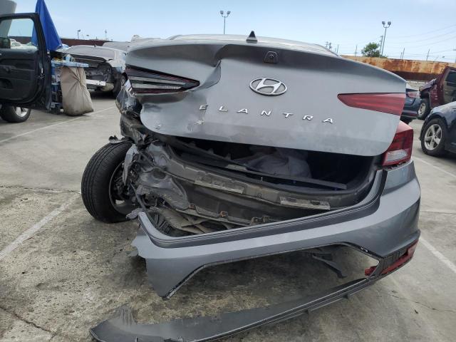 5NPD84LF5KH433126 - 2019 HYUNDAI ELANTRA SEL GRAY photo 6