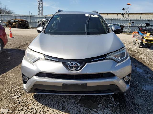 2T3DFREV0HW569088 - 2017 TOYOTA RAV4 LIMITED Argent photo 5