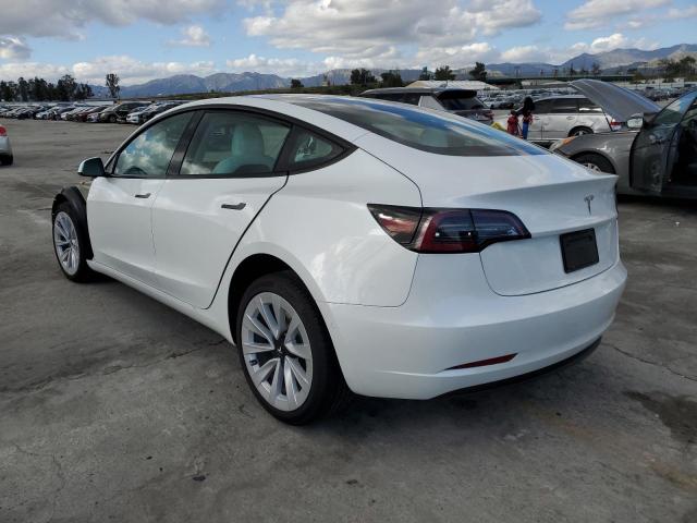 5YJ3E1EA1MF057501 - 2021 TESLA MODEL 3 WHITE photo 2