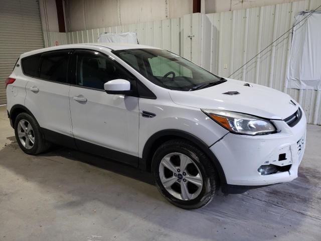 1FMCU9G9XGUC16608 - 2016 FORD ESCAPE SE WHITE photo 4