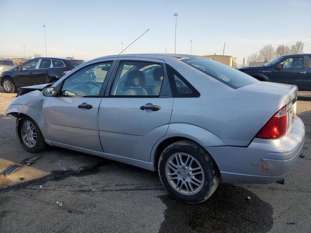 1FAHP34N77W333959 - 2007 FORD FOCUS ZX4 SILVER photo 2