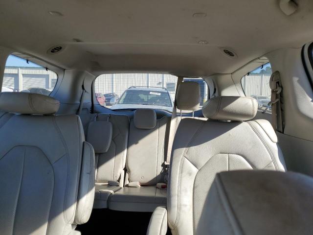 2C4RC1EG9HR764165 - 2017 CHRYSLER PACIFICA TOURING L PLUS WHITE photo 10