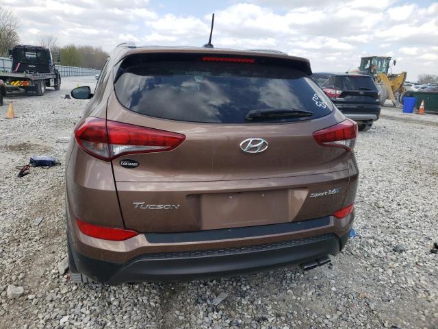 KM8J33A2XGU037102 - 2016 HYUNDAI TUCSON LIMITED BROWN photo 6