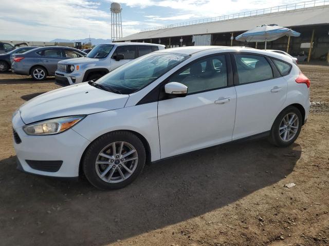 1FADP3K29FL326731 - 2015 FORD FOCUS SE WHITE photo 1