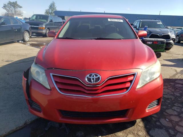 4T1BF3EK0BU693629 - 2011 TOYOTA CAMRY BASE RED photo 5