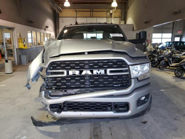 3C6UR5DL9NG195826 - 2022 RAM 2500 BIG HORN/LONE STAR SILVER photo 5