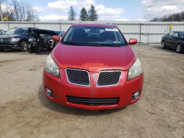 5Y2SM6E05AZ400447 - 2010 PONTIAC VIBE RED photo 5