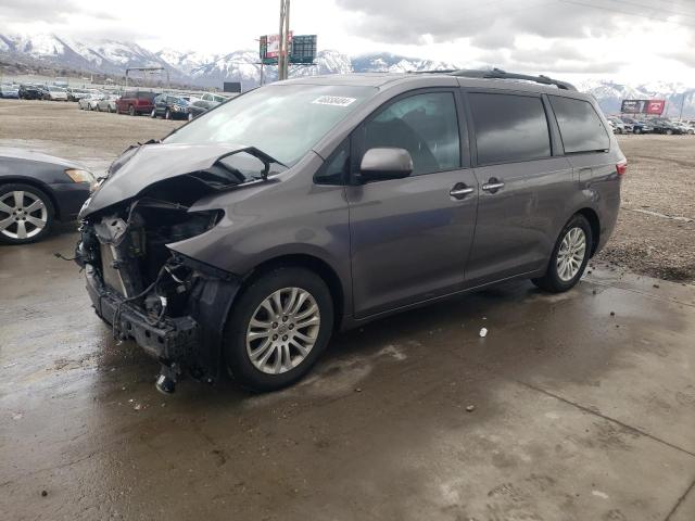 2015 TOYOTA SIENNA XLE, 