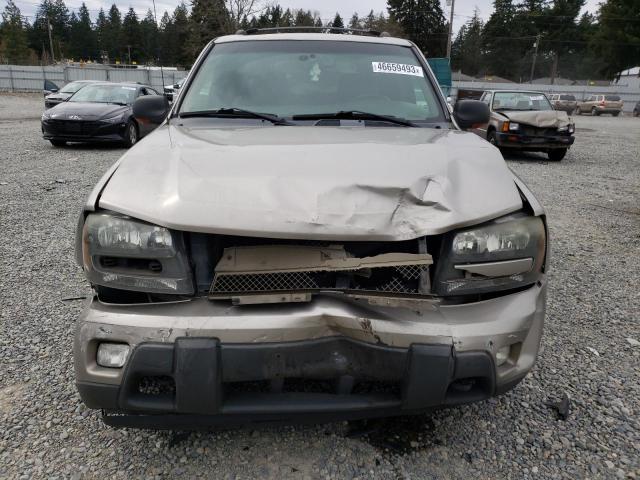 1GNDT13S722382571 - 2002 CHEVROLET TRAILBLAZE SILVER photo 5