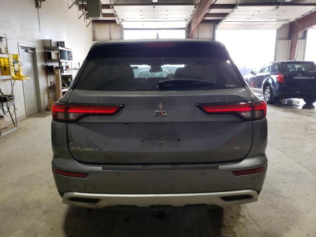 JA4J4UA80NZ037602 - 2022 MITSUBISHI OUTLANDER SE GRAY photo 6