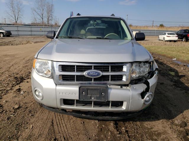 1FMCU03158KA72913 - 2008 FORD ESCAPE XLT SILVER photo 5