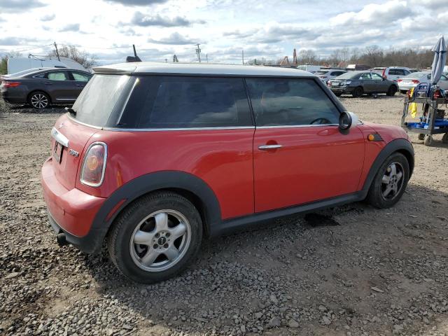 WMWMF33529TW74345 - 2009 MINI COOPER RED photo 3