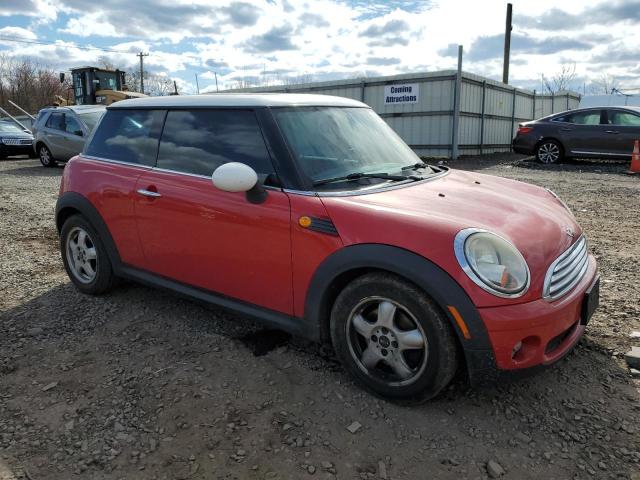 WMWMF33529TW74345 - 2009 MINI COOPER RED photo 4