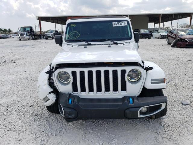 1C4JJXP67NW212371 - 2022 JEEP WRANGLER U SAHARA 4XE WHITE photo 5