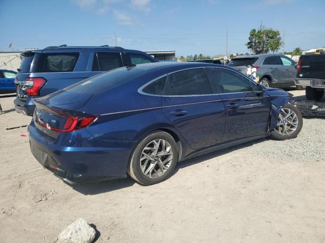 5NPEF4JA9LH000914 - 2020 HYUNDAI SONATA SEL BLUE photo 3