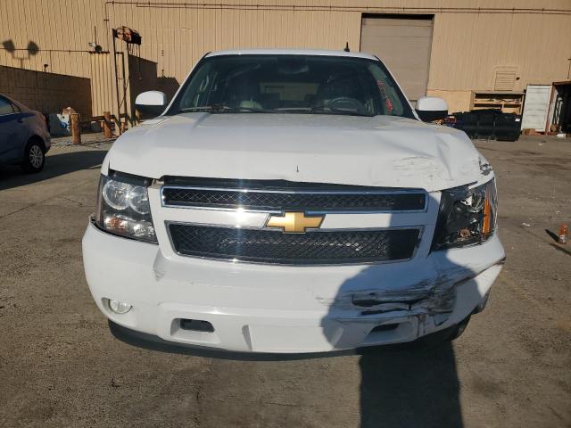 1GNSCJE02CR277707 - 2012 CHEVROLET SUBURBAN C1500 LT WHITE photo 5