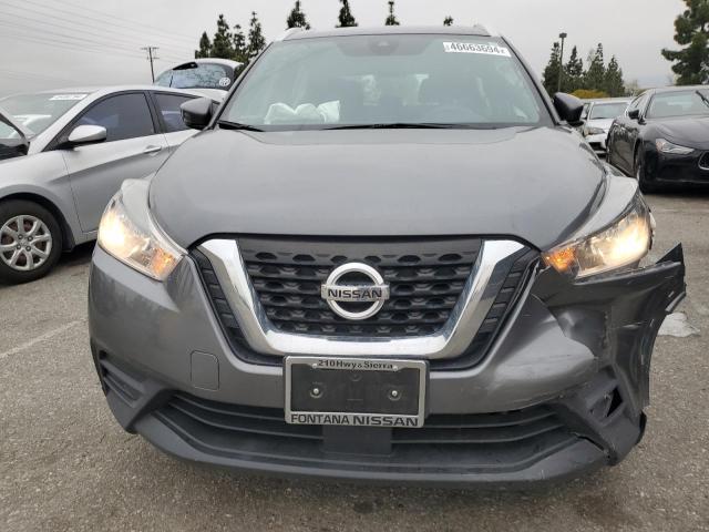 3N1CP5CV9LL486055 - 2020 NISSAN KICKS SV GRAY photo 5