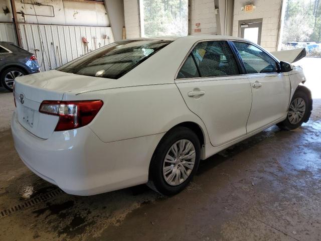 4T4BF1FK5CR193766 - 2012 TOYOTA CAMRY BASE WHITE photo 3