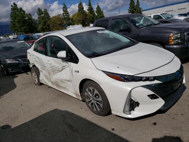 JTDKARFP8L3124602 - 2020 TOYOTA PRIUS LE WHITE photo 4