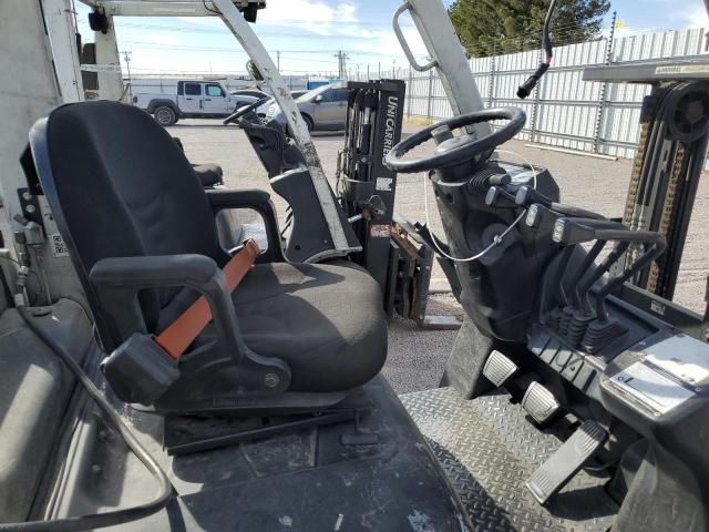 CP1F29W2795 - 2013 NISSAN CF40LP GRAY photo 5