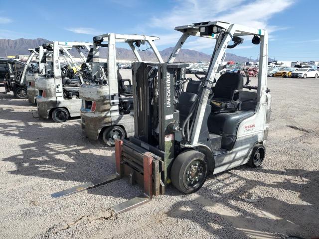 CP1F29W2640 - 2013 NISSAN CF40LP GRAY photo 2
