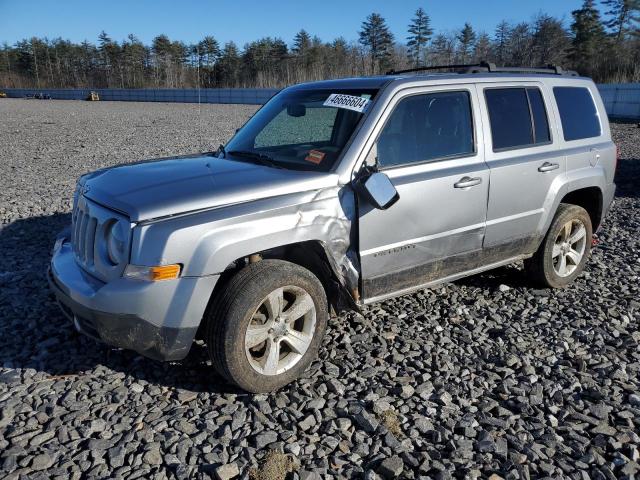 1C4NJRFB2FD376314 - 2015 JEEP PATRIOT LATITUDE SILVER photo 1