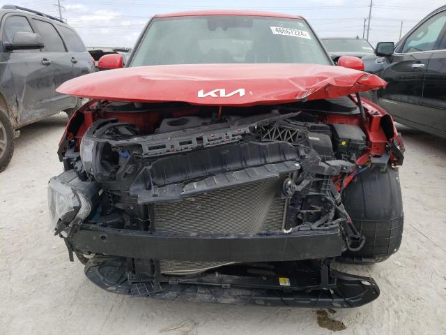 KNDJ23AUXN7164954 - 2022 KIA SOUL LX RED photo 5