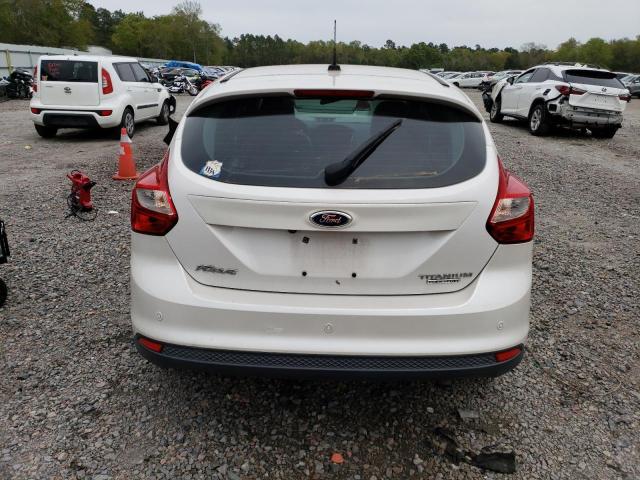 1FADP3N27DL174697 - 2013 FORD FOCUS TITANIUM WHITE photo 6