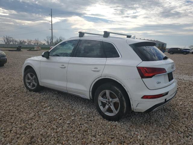 WA1AAAFY4M2088723 - 2021 AUDI Q5 PREMIUM WHITE photo 2