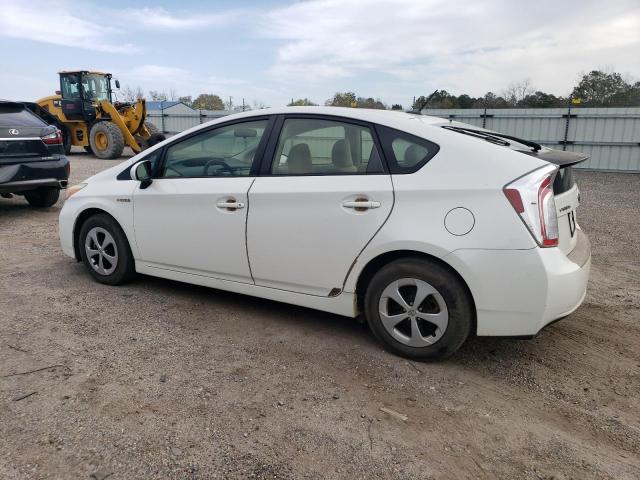 JTDKN3DU2D5632564 - 2013 TOYOTA PRIUS WHITE photo 2