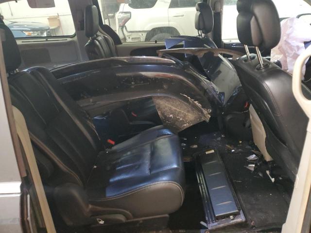 2A4RR8DG0BR616206 - 2011 CHRYSLER TOWN & COU TOURING L BLACK photo 11