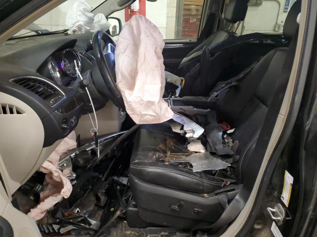 2A4RR8DG0BR616206 - 2011 CHRYSLER TOWN & COU TOURING L BLACK photo 7