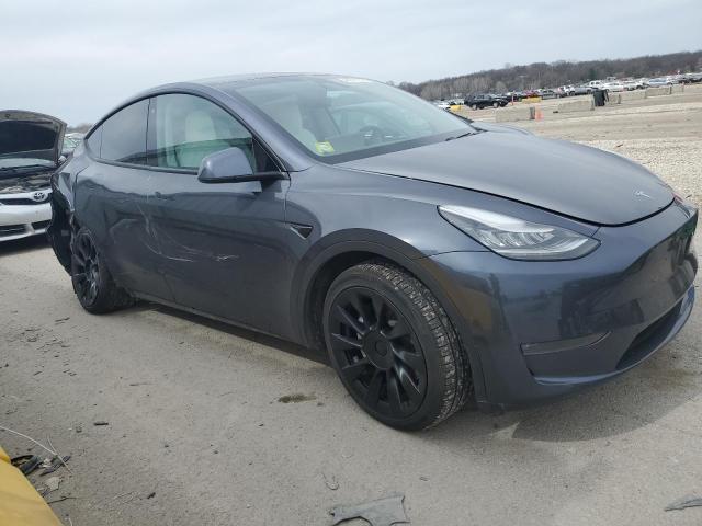 5YJYGDEE5LF034791 - 2020 TESLA MODEL Y GRAY photo 4