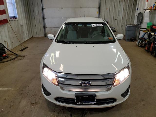 3FAHP0HA5CR226878 - 2012 FORD FUSION SE WHITE photo 5