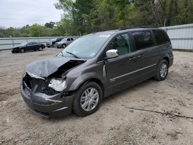 2010 CHRYSLER TOWN & COU TOURING, 