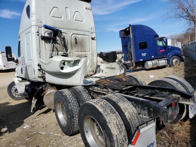 1FUJGLDR4JLJL3797 - 2018 FREIGHTLINER CASCADIA WHITE photo 3