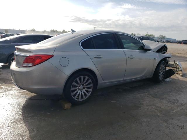 W04GP5EC7B1125367 - 2011 BUICK REGAL CXL SILVER photo 3