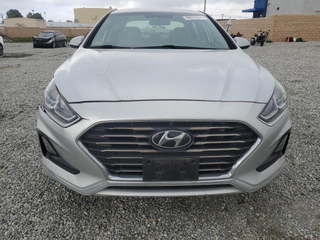 5NPE24AF7JH717705 - 2018 HYUNDAI SONATA SE SILVER photo 5