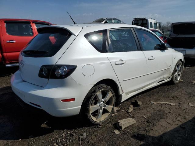 JM1BK343361504649 - 2006 MAZDA 3 HATCHBACK WHITE photo 3