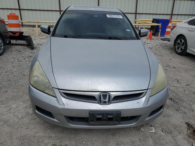 1HGCM66357A001219 - 2007 HONDA ACCORD LX SILVER photo 5