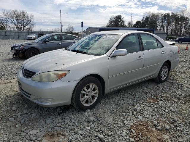 4T1BF32K04U589455 - 2004 TOYOTA CAMRY LE SILVER photo 1