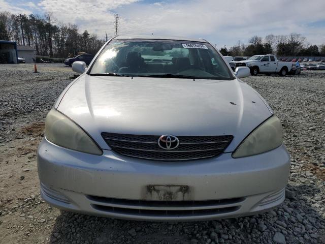 4T1BF32K04U589455 - 2004 TOYOTA CAMRY LE SILVER photo 5