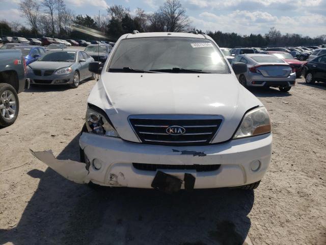 KNDJD735685858631 - 2008 KIA SORENTO EX WHITE photo 5