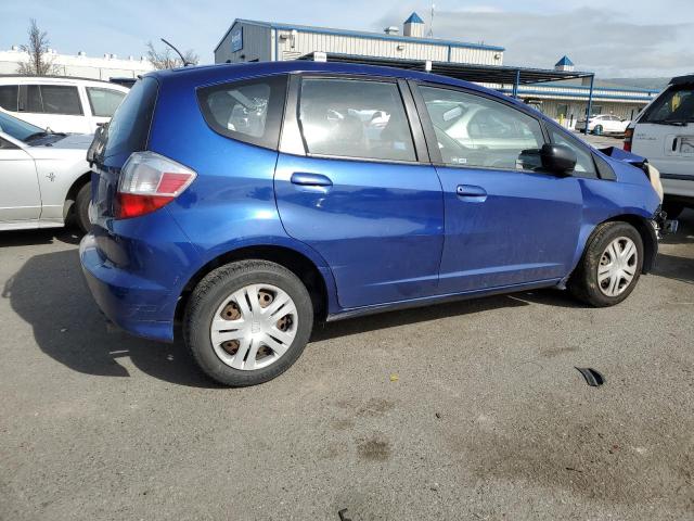 JHMGE8H24AC019119 - 2010 HONDA FIT BLUE photo 3